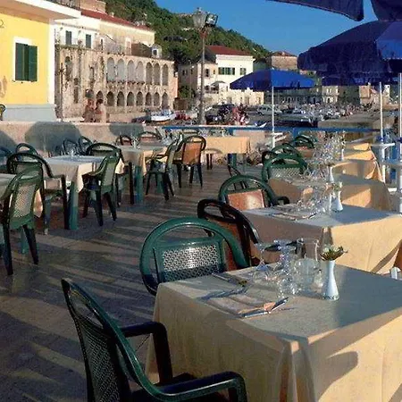 Sirio 4*
