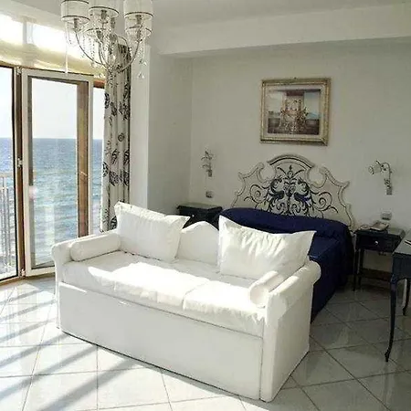 Sirio Hotel 4*