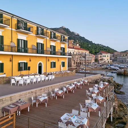 Sirio Hotel 4*